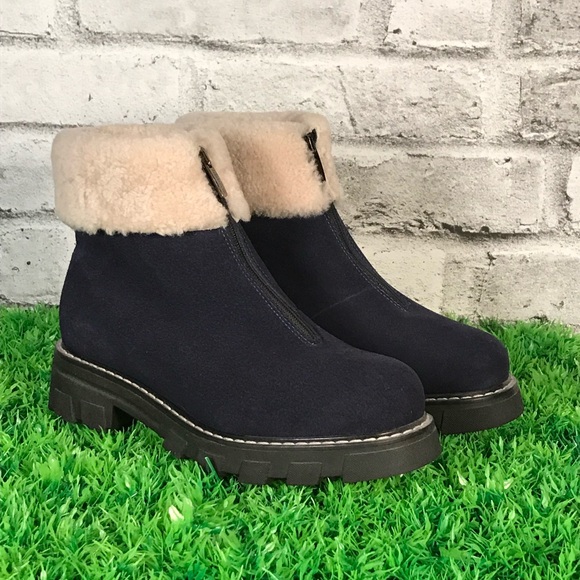 La Canadienne - ABBA Shearling Lined Suede Bootie - Picture 3 of 7